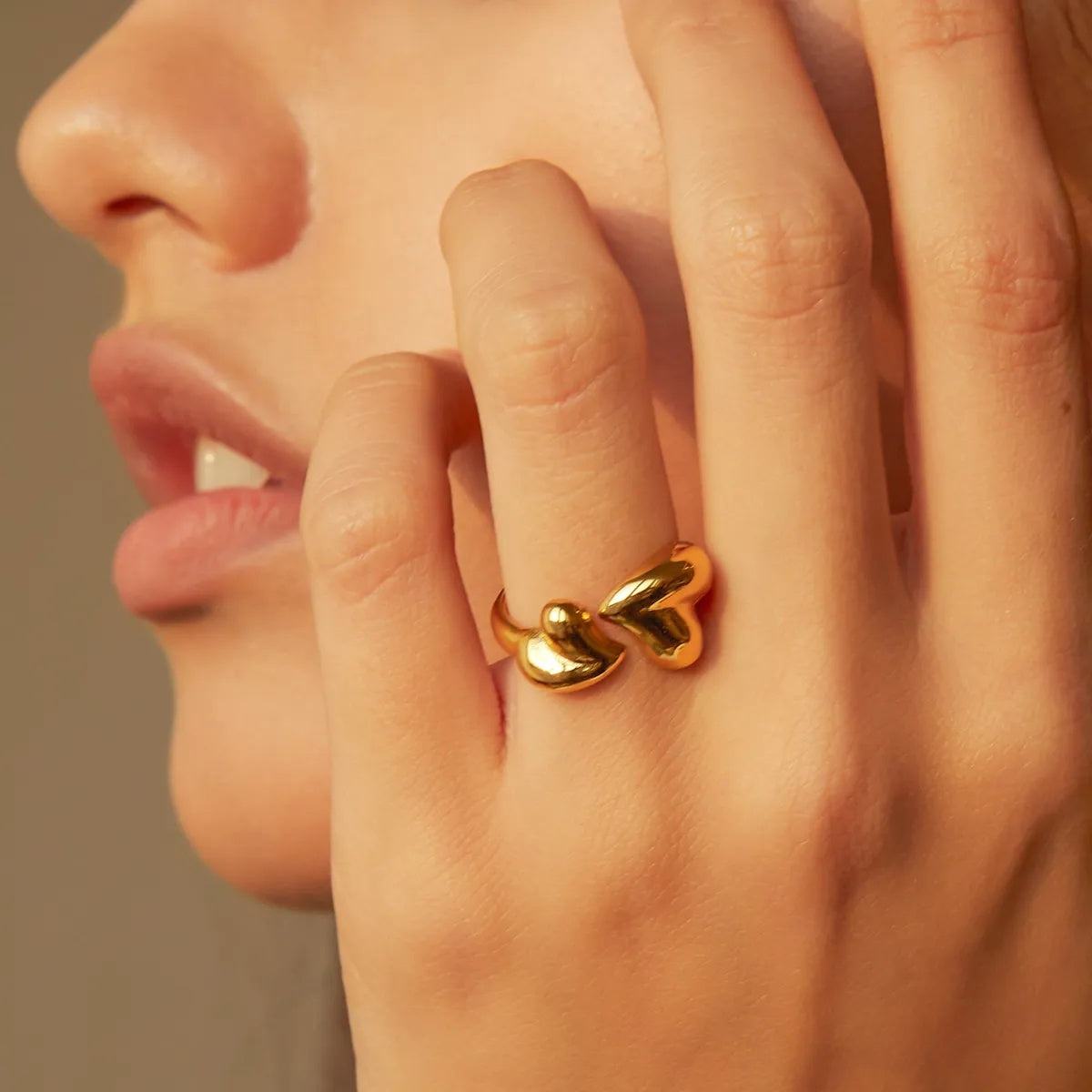 Adora Ring