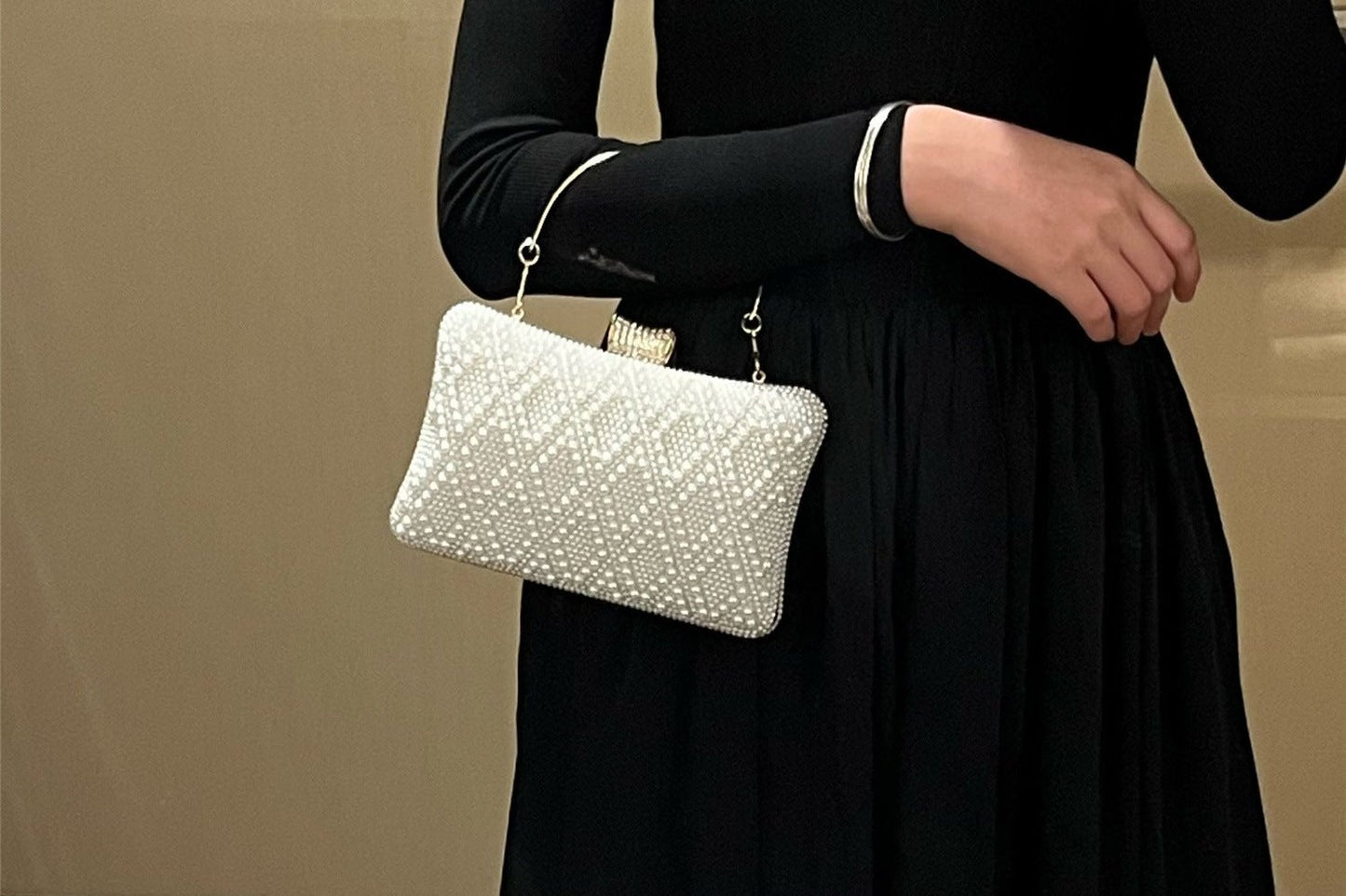 Elysian Pearl Clutch