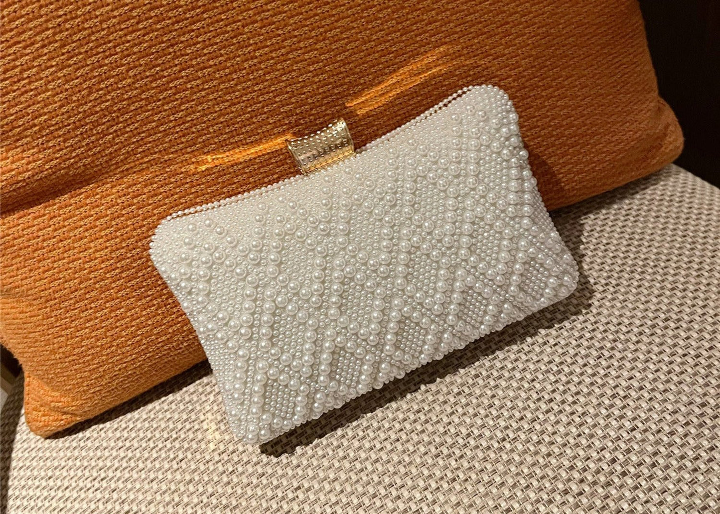 Elysian Pearl Clutch