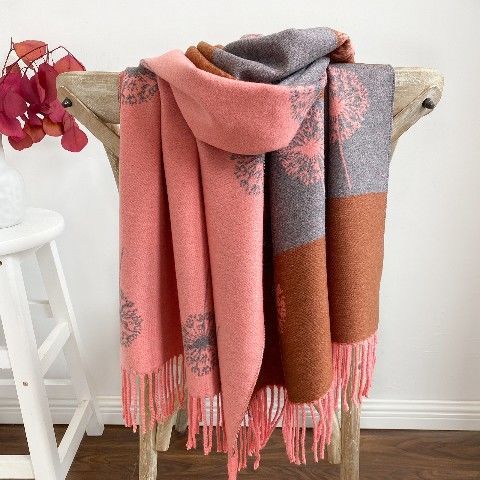 Winter Meadow Jacquard Scarf